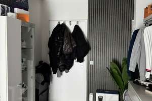 *ab 01.08.*  3-Zimmer-Dachgeschoßwohnung mit bodentiefen Sprossenfenstern und Balkon – Fröbelstr. 94, 47053 Hochfeld, Duisburg – Vorschaubild 6