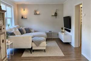 Freistehendes Einfamilienhaus mit Pool, Terrasse und Garten in ruhiger Wohnlage von Herford – 32051 Herford – Vorschaubild 4