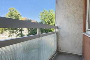 Frisch renovierte 3,5-Zimmer-Wohnung mit Balkonen in Laim – 80687 Sankt Ulrich, München – Vorschaubild 8