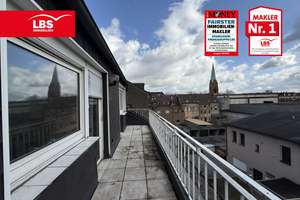 Sanierungsbedürftige 3,5 Zimmer mit großem Balkon und PKW Stellplatz im Hof