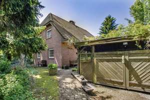 Attraktives Einfamilienhaus mit separaten Nutzungsmöglichkeiten in Bremen-Mittelshuchting – Die vollständige Adresse der Immobilie erhältst du vom Anbieter., 28259 Mittelshuchting, Bremen – Vorschaubild 2