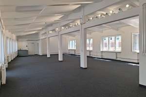 Großzügiges Loft – Die vollständige Adresse der Immobilie erhältst du vom Anbieter., 70176 Rosenberg, Stuttgart – Vorschaubild 4