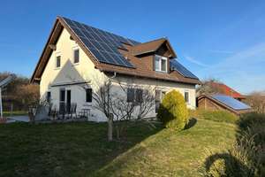 Buchen-Einbach - Ihr sonniges Zuhause - Einfamilienhaus mit Einliegerwohnung
 – Die vollständige Adresse der Immobilie erhältst du vom Anbieter., 74722 Buchen (Odenwald) – Vorschaubild 2