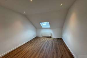 Kernsanierte 5-Zimmer-DG-Wohnung in Düsseldorf-Oberbilk – 40227 Oberbilk, Düsseldorf – Vorschaubild 12