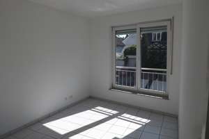 Gepflegte 3-Zimmer-Wohnung mit Terrasse in Darmstadt-Eberstadt – Die vollständige Adresse der Immobilie erhältst du vom Anbieter., 64297 Eberstadt, Darmstadt – Vorschaubild 7