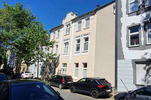 4.5-Zimmer-Wohnung mit Balkon in Essen 