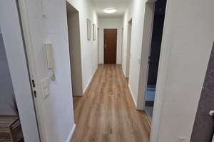 Wohnen mit Charakter: Großzügige 4-Zimmer-Wohnung in Hamburg-Wilhelmsburg – Die vollständige Adresse der Immobilie erhältst du vom Anbieter., 21109 Wilhelmsburg, Hamburg – Vorschaubild 8