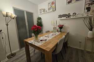 Sanierte 2 Zimmer-Wohnung im 4. OG inkl. Einbauküche und Bodenbelag in Bremerhaven! – Bremerhavener Straße 20, 27576 Bremerhaven – Vorschaubild 3