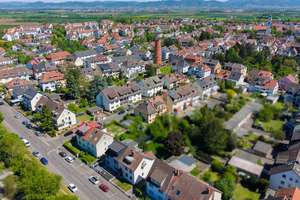 Familienglück in Wallstadt:
Haus mit Garten & Einliegerwohnung – Die vollständige Adresse der Immobilie erhältst du vom Anbieter., 68259 Wallstadt, Mannheim – Vorschaubild 2
