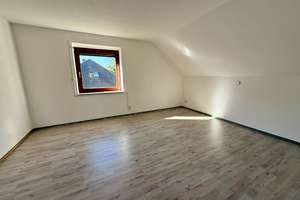 Großzügiges Zweifamilienhaus in Liebenau mit großem Garten / Teich / Sauna und drei Garagen! – Die vollständige Adresse der Immobilie erhältst du vom Anbieter., 31618 Liebenau – Vorschaubild 14
