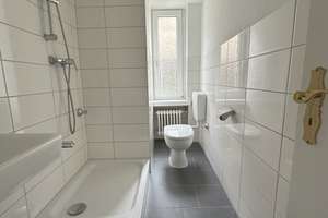 Frisch renovierte 3-Zi.-Whg. mit neuem Boden und sonnigem Balkon – Rudolfstr. 76, 42285 Barmen, Wuppertal – Vorschaubild 7
