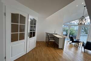 Möbliertes, lichtdurchflutets Maisonette-Apartment im 4./5.OG mit Terrasse in Düsseldorf-Carlstadt – Bäckerstr. 3, 40213 Carlstadt, Düsseldorf – Vorschaubild 7