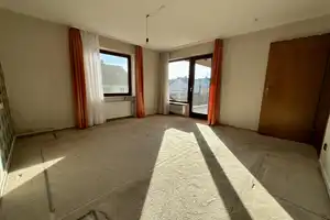 Ihr neues Zuhause: Charmantes Einfamilienhaus mit Traumgarten! – Alb-Donau-Kreis – Vorschaubild 12