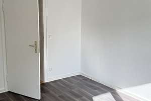 Frisch renoviert -2-Zimmer (56,47 m²) mit Aquariusblick, EBK & Stellplatz in Mülheim-Styrum! – Moritzstraße 93, 45476 Styrum, Mülheim an der Ruhr – Vorschaubild 12