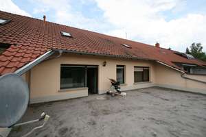 Reihenmittelhaus mit Potenzial in ruhiger Wohnlage von Ritschenhausen – Die vollständige Adresse der Immobilie erhältst du vom Anbieter., 98617 Ritschenhausen – Vorschaubild 4