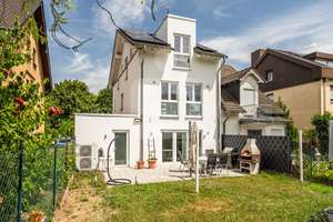 Stilvoll wohnen - Moderne Doppelhaushälfte in Bonn. – Die vollständige Adresse der Immobilie erhältst du vom Anbieter., 53117 Graurheindorf, Bonn – Vorschaubild 2