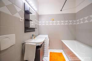 27988 HomeCompany Dresden Möbliert/Furnished 2-Zimmer Apartment in Dresden-Neustadt max. 2 Personen – Die vollständige Adresse der Immobilie erhältst du vom Anbieter., 1099 Äußere Neustadt, Dresden – Vorschaubild 29