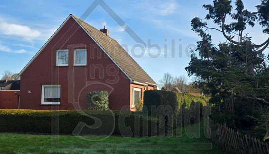 Bild von Kleines Häuschen in Siedlungslage - ein Hingucker für Ihre Familie!