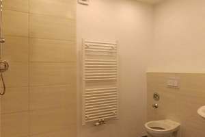 +++ 2,5-ZIMMER-WOHNUNG, SANIERT, VOLLMÖBLIERT, EBK, WLAN +++ – Die vollständige Adresse der Immobilie erhältst du vom Anbieter., 45138 Südostviertel, Essen – Vorschaubild 6