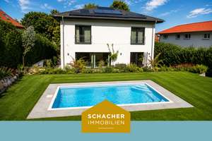 Hochklassige Stadtvilla mit Pool, Photovoltaikanlage und traumhaftem Gartengrundstück