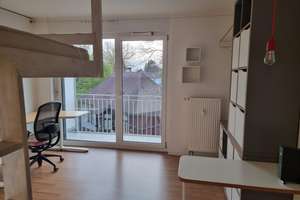 Helles möbliertes Studentenappartement in ruhiger Lage im 2.OG mit Balkon in Regensburg-Ostenviertel – Blumenstraße 14, 93055 Ostenviertel, Regensburg – Vorschaubild 1