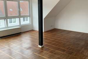 3,5 Raum Dachgeschosswohnung mit grosser Dachterrasse – Gemarkenstr. 86, 45147 Holsterhausen, Essen – Vorschaubild 2