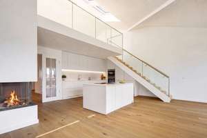 Villen-Architektur trifft Design-Ästhetik: Wohnung mit Dachterrasse zum Erstbezug – Die vollständige Adresse der Immobilie erhältst du vom Anbieter., 82131 Gauting – Vorschaubild 3