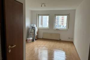 Fünf 1-Zimmerwohnungen in Ludwigshafen Mitte als Gesamtpaket. 3/5 vermietet und eine frisch saniert. – Die vollständige Adresse der Immobilie erhältst du vom Anbieter., 67059 Mitte, Ludwigshafen am Rhein – Vorschaubild 3