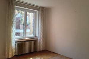 Alltagstaugliche 3-Zimmer-Wohnung mit Balkon in Düsseldorf – Helmholtzstrasse 6, 40215 Friedrichstadt, Düsseldorf – Vorschaubild 3