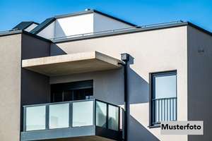 Gemütliche 2-Zimmer-Wohnung mit Balkon und PKW-Stellplatz