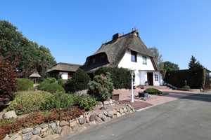 Sylt Feeling - gemütliches Reetdachhaus im Charme der 60er auf großem Grundstück am  Ende einer Sack – Harburg (Kreis) – Vorschaubild 2