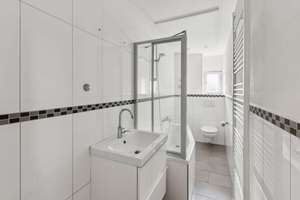 2 Zimmer Gründerzeitperle in der Kantstraße – Westterrasse & Energieklasse B – 10627 Charlottenburg, Berlin – Vorschaubild 7