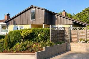 Einfamilienhaus mit großem Garten und Souterrain-Wohnung in Würzburg-Lindleinsmühle