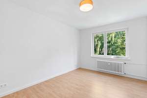 Erstbezug nach hochwertiger Sanierung – Modernes Wohnen im Grünen – Die vollständige Adresse der Immobilie erhältst du vom Anbieter., 12307 Lichtenrade, Berlin – Vorschaubild 4