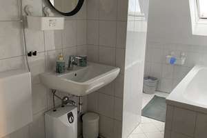 Stilvoll möblierte Wohnung - einziehen & wohlfühlen – Söllingstr. 22, 45127 Ostviertel, Essen – Vorschaubild 11
