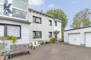 Vielseitige Doppelhaushälfte inkl. 2x Wohneinheiten, Doppelgarage, Garten & Ausbau-Potenzial – Hauptstraße 26/26a, 50859 Widdersdorf, Köln – Vorschaubild 2