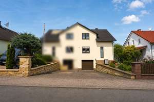 Doppelhaushälfte in A-Lage von Erfurt – stilvoll wohnen mit zahlreichen Extras – Die vollständige Adresse der Immobilie erhältst du vom Anbieter., 99092 Brühlervorstadt, Erfurt – Vorschaubild 2