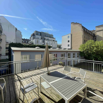 Exklusive Remisen-Büroeinheit auf zwei Ebenen  mit Terrasse