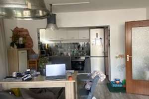 2 Zimmer Souterrain-hell-offene Küche / Garage / kleine Grünfläche – Amboßstraße 20, 46049 Alstaden-West, Oberhausen – Vorschaubild 4