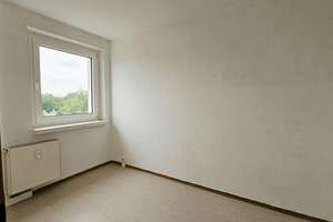 4-Zimmerwohnung Magdeburg – Olvenstedter Graseweg 48, 39128 Neustädter Feld, Magdeburg – Vorschaubild 3
