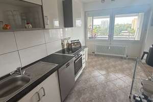 Modernisierte 2-Zimmer-Wohnung mit Balkon und EBK in Mannheim – Feldbergstraße 60, 68163 Neckarau, Mannheim – Vorschaubild 3