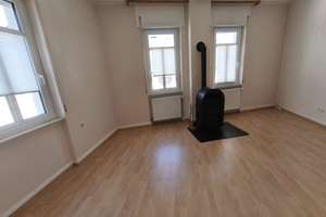 Sofort frei - - Wohnung mit Einbauküche, 2 Heizöfen als Bonus in gemütlichem Eckhaus mit Stellplatz – Wassergasse 4, 55578 Wallertheim – Vorschaubild 6