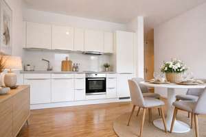 Stilvolle 2-Zimmer-Wohnung mit Balkon, Fußbodenheizung und Aufzug – Die vollständige Adresse der Immobilie erhältst du vom Anbieter., 12167 Steglitz, Berlin – Vorschaubild 1