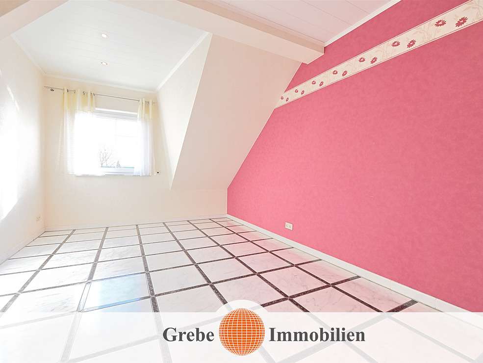 Immobilie in Fürstenwalde/Spree - Absolut hochwertiges Zweifamilienhaus mit 3 Bädern und Vollkeller! - Bild 31