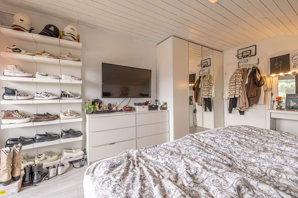 Immobilie in Walzbachtal - Ihr neues Zuhause in Jöhlingen- Einfamilienhaus mit ELW zum Wohlfühlen - Bild 12