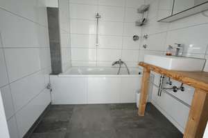 Fürth-Dambach ! Helle 3-ZW 80 m², großer Balkon, 4.OG mit Aufzug. – Die vollständige Adresse der Immobilie erhältst du vom Anbieter., 90768 Dambach, Unterfürberg, Fürth – Vorschaubild 16
