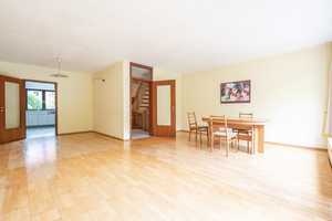 Großes Townhouse in begehrter Wohnlage mit schönem Garten und Vollkeller – Hamburg – Vorschaubild 11