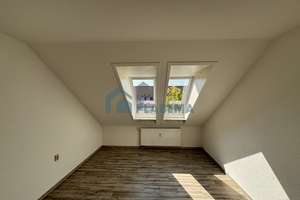 Moderne 3- Zimmer- Dachgeschoßwohnung mit Balkon und neuwertiger Einbauküche – Platanenstr. 50, 17033 Lindenbergviertel, Neubrandenburg – Vorschaubild 12