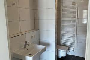 Herrliche Drei-Zimmer-Gartenwohnung in Feldmoching – Die vollständige Adresse der Immobilie erhältst du vom Anbieter., 80995 Feldmoching, München – Vorschaubild 10