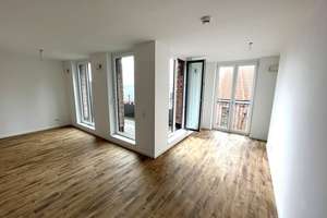 Blick über die City! Exklusive zwei Zimmer Wohnung im Schlossquartier frei! – Flämische Str. 1, 24103 Altstadt, Kiel – Vorschaubild 3